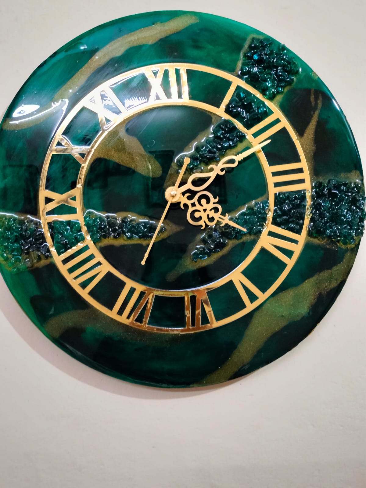 Resin Wall Watch - Image 8